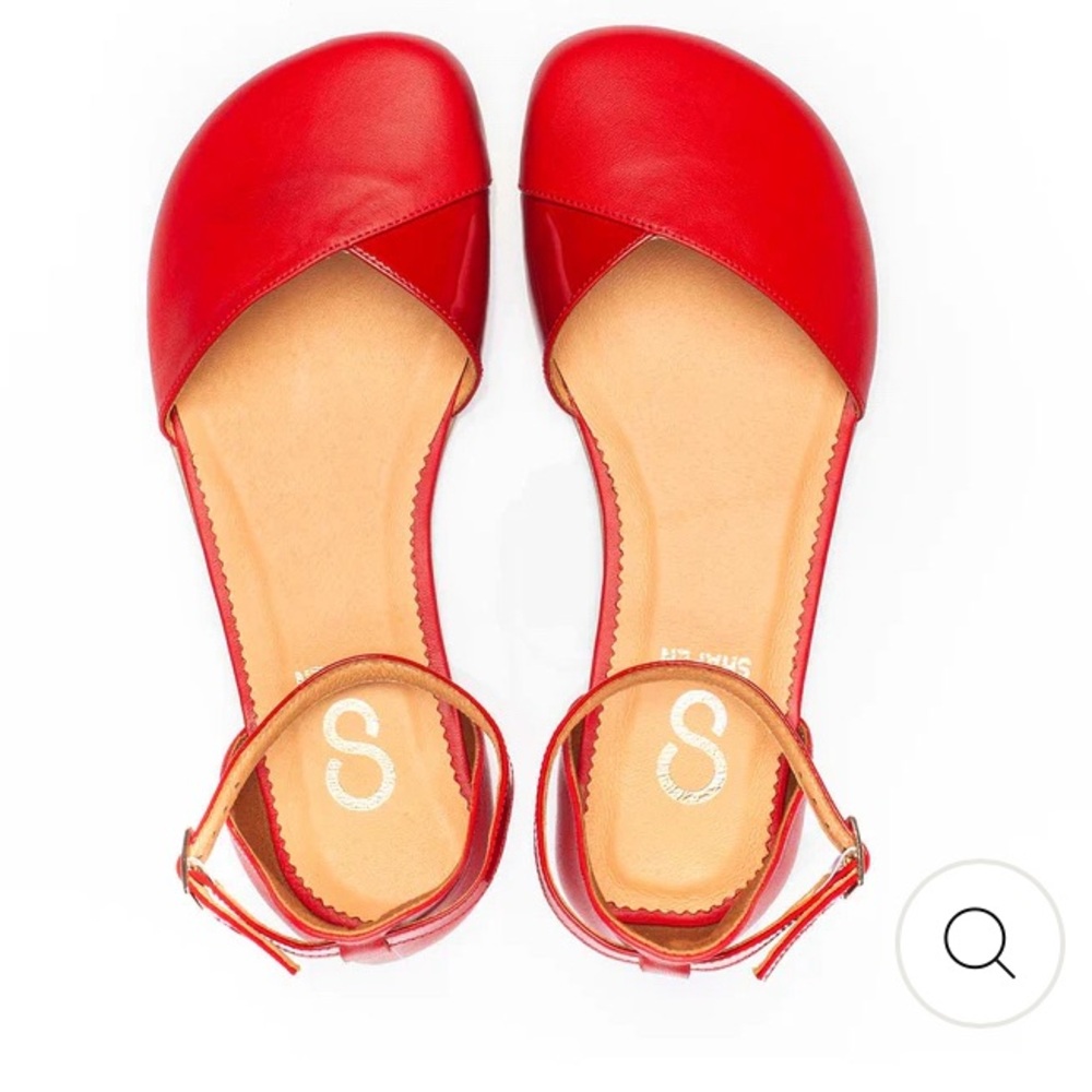 Barefoot Shapen Red Poppy Flats Size 39